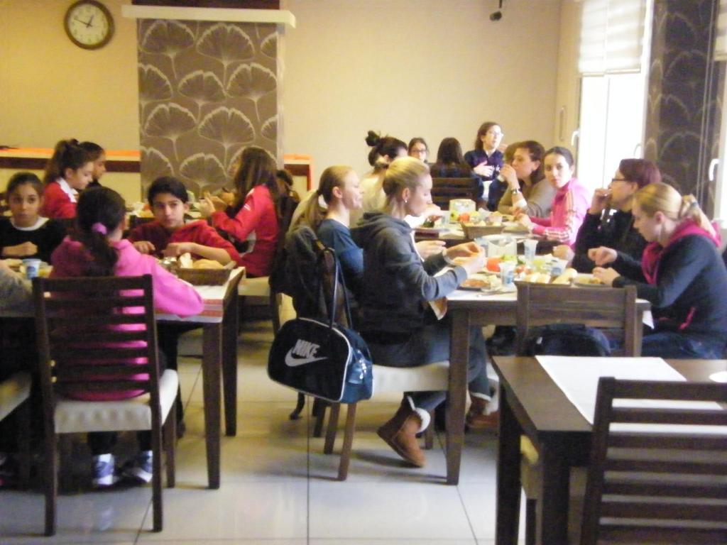 Egemen Hotel Mersin  Bagian luar foto